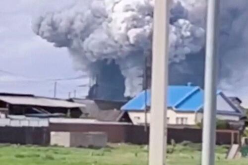 Ucrania lanza un ataque a gran escala y bombardea 4 aeródromos rusos en el norte del país