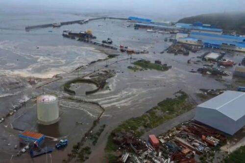 Levantan la mayoría de las alertas de tsunami tras el potente terremoto de magnitud 8,8 en el norte del Pacífico
